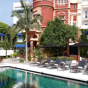 Medium Park Hotell