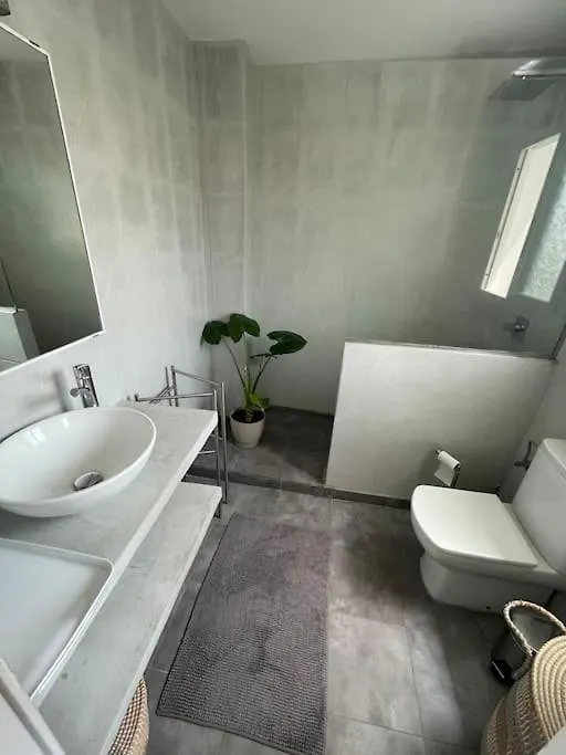 Preciosa Casa En El Centro Con Azotea Y Patio Apartment Sitges Spain